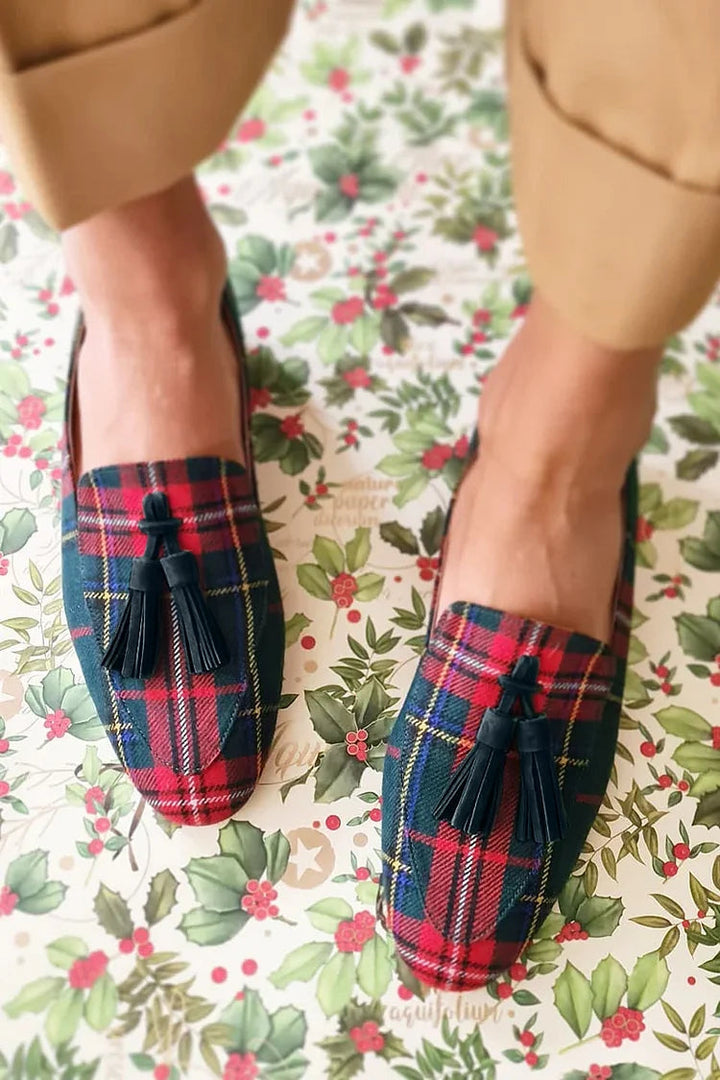 NORTHLINE STUDIO | SCOTTISH CHIC LOAFER WITH FRINGES