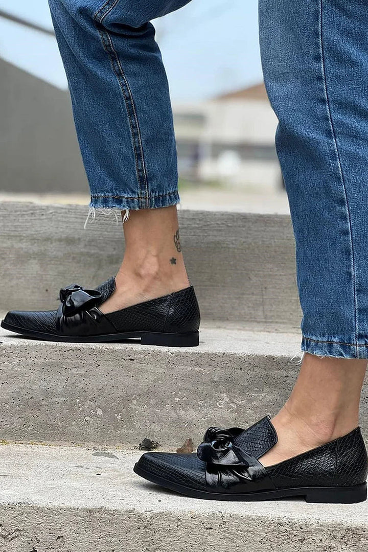 Margaret | Bow Loafers