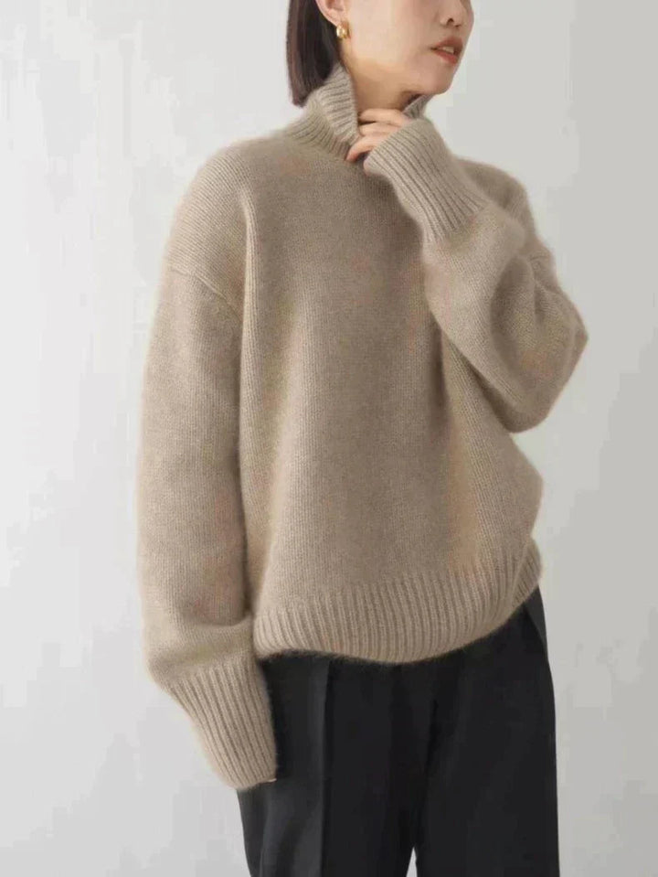 Elara Cozy Luxe Turtleneck Sweater
