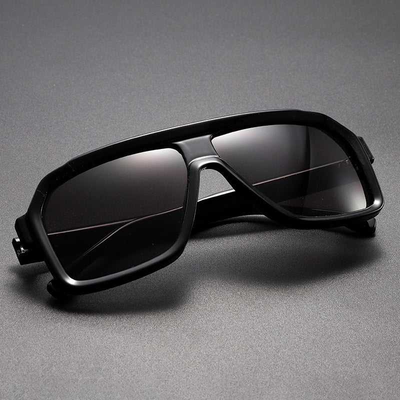 Velune | Oversized Retro Sunglasses