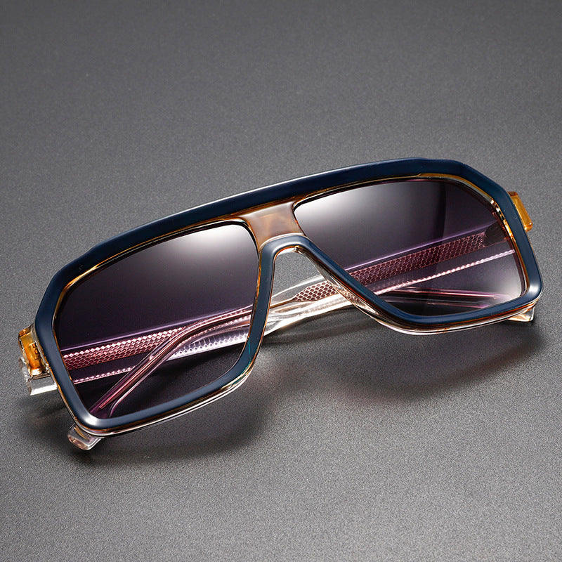 Velune | Oversized Retro Sunglasses