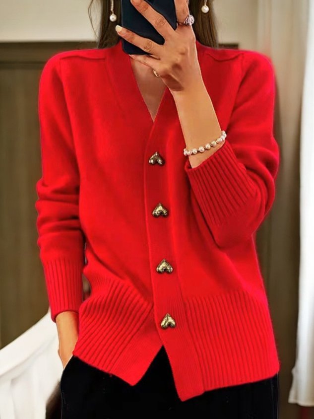 Viviane Graceful Heart Button Cardigan
